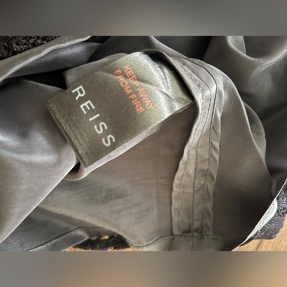 Reiss navy Lace Skirt - Picture 6 of 7